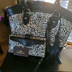 Patricia Nash purse and wallet